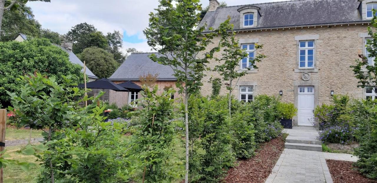 Manoir Saint-Andre,B&B De Charme Theix Exterior photo